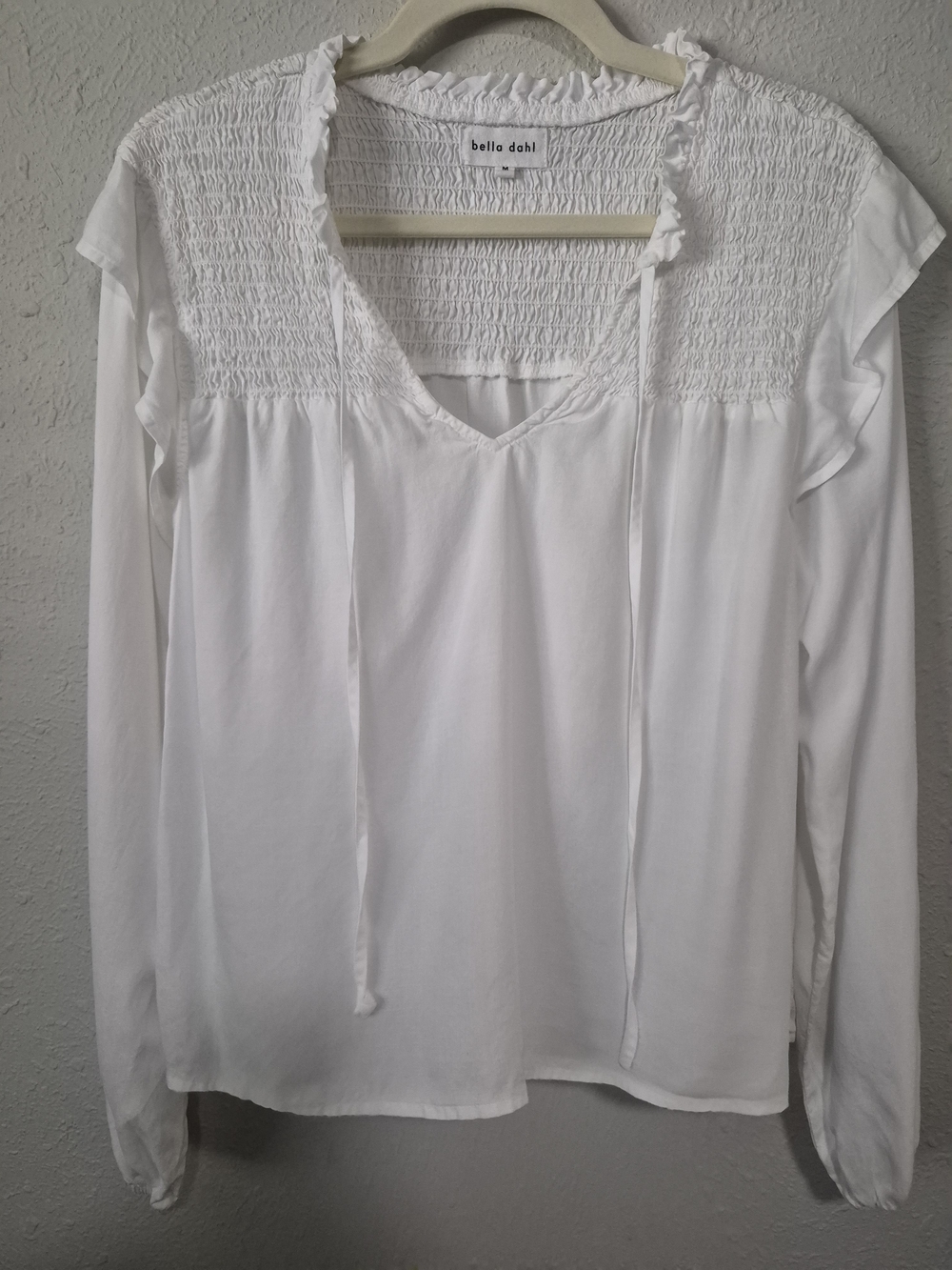 Bella Dahl 100% Cotton White Peasant Smocked V-Neck Long Sleeve Top